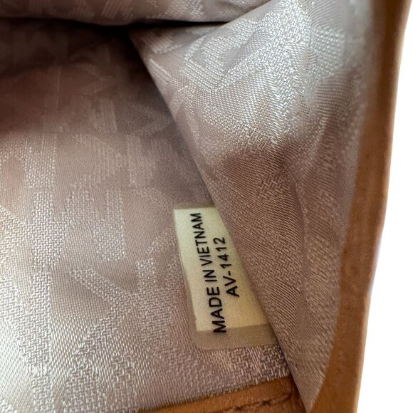 Michael Michael Kors Lana Leather Wallet Clutch Crossbody Bag in Khaki Tan - Picture 11 of 14